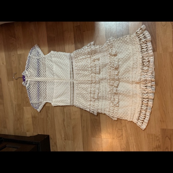 ☀️Romeo & Juliet Couture -Lace Mock Neck Dress - Picture 5 of 7